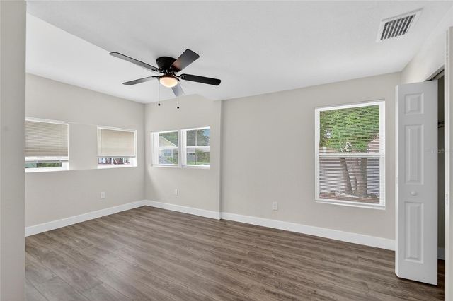 2525 W BEACH STREET, Tampa, FL 33607