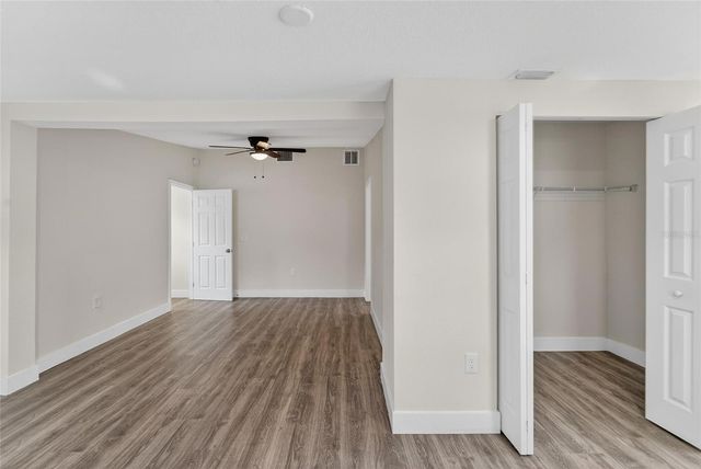 2525 W BEACH STREET, Tampa, FL 33607