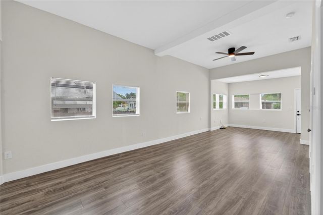 2525 W BEACH STREET, Tampa, FL 33607