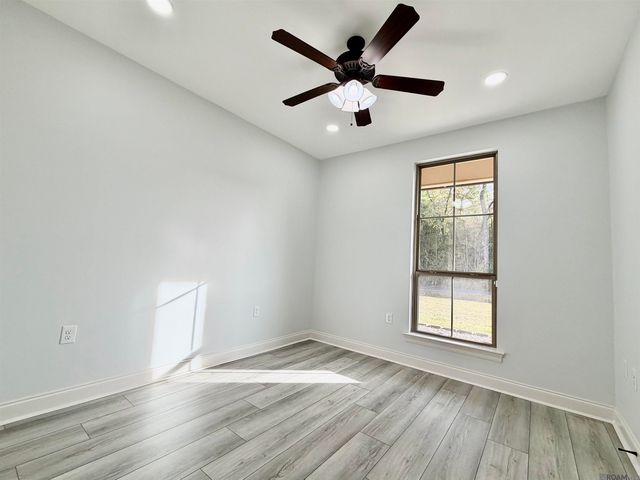 12489 Palmer Rd, Gonzales, LA 70737