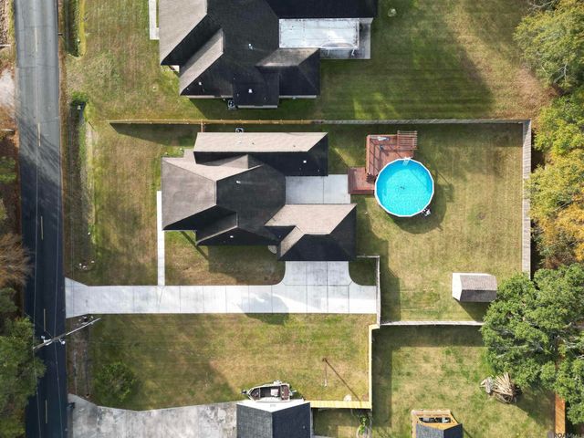 12489 Palmer Rd, Gonzales, LA 70737