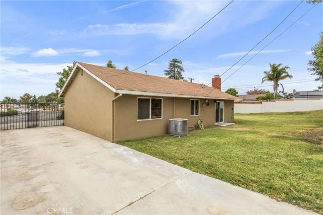 2960 Sterling, Pomona, CA 91767