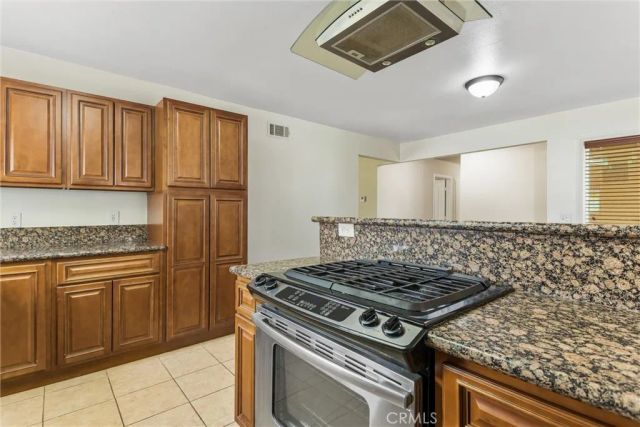 2960 Sterling, Pomona, CA 91767