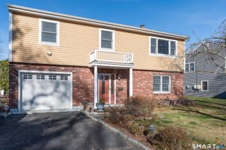 48 Lanell Drive, Stamford, CT 06902