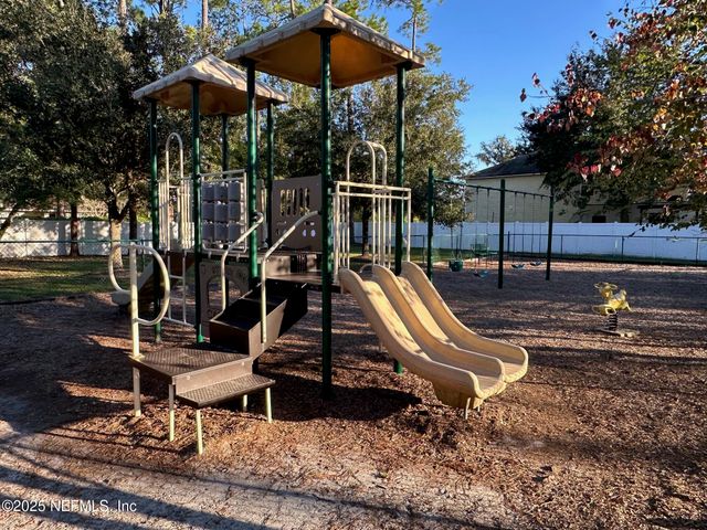 10370 ADDISON LAKES Drive, Jacksonville, FL 32257