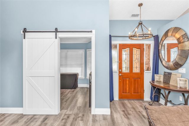 404 GLEN ABBEY LANE, Debary, FL 32713