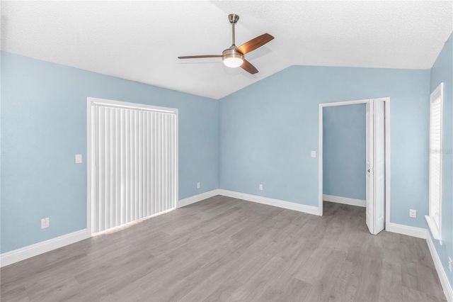 404 GLEN ABBEY LANE, Debary, FL 32713