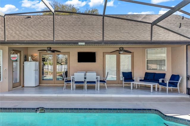 404 GLEN ABBEY LANE, Debary, FL 32713