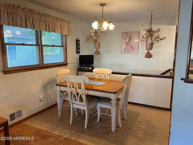 108 Newark Avenue, Union Beach, NJ 07735