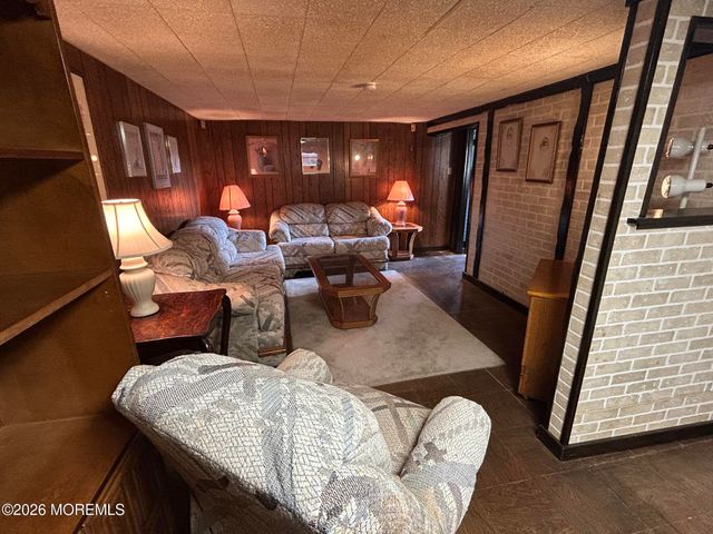 108 Newark Avenue, Union Beach, NJ 07735