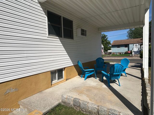 108 Newark Avenue, Union Beach, NJ 07735