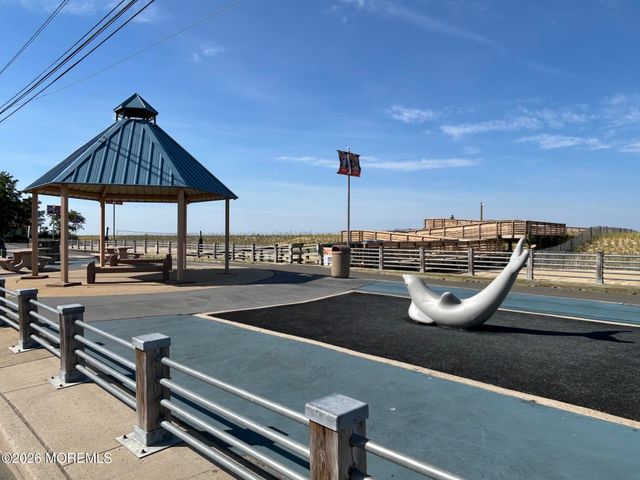 108 Newark Avenue, Union Beach, NJ 07735