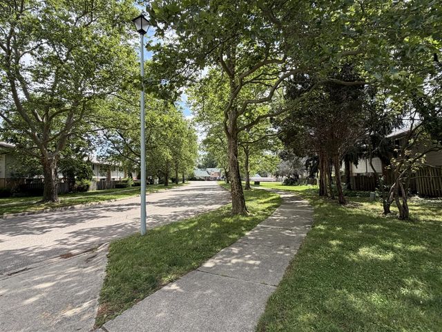 3439 Kenbrooke Court, Kalamazoo, MI 49006