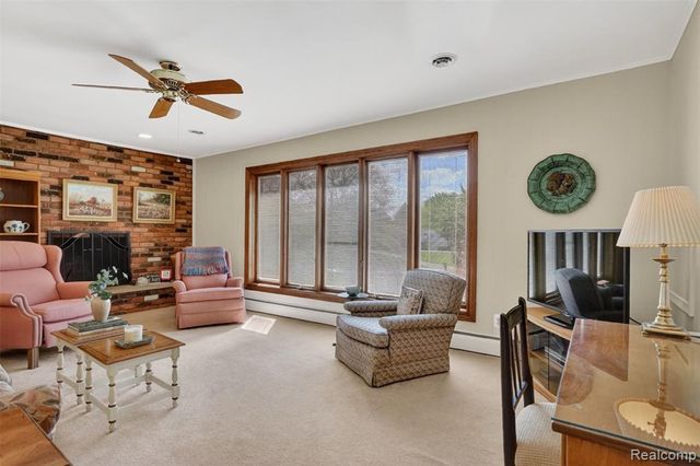 857 Helston Road, Bloomfield Village, MI 48304