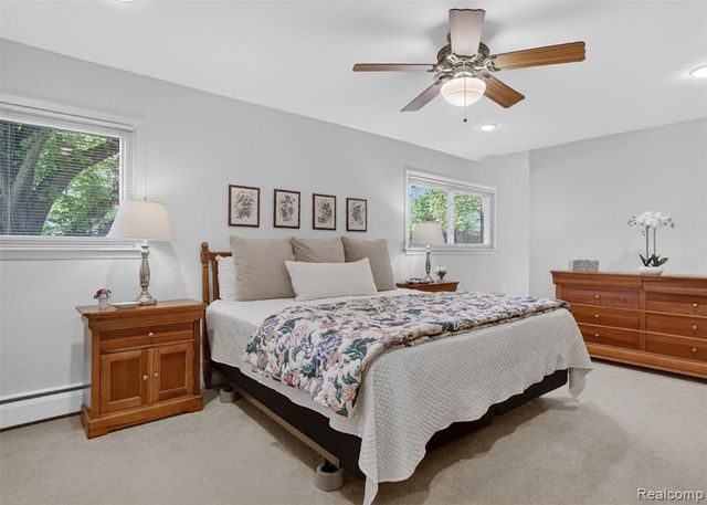 857 Helston Road, Bloomfield Village, MI 48304