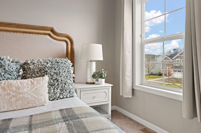 6815 91st Street S, Cottage Grove, MN 55016