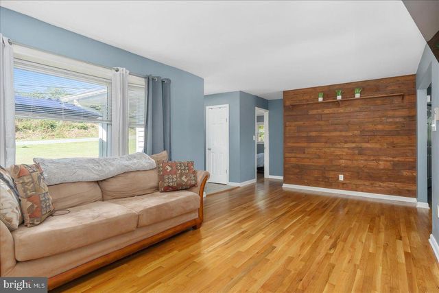 14731 HARRISVILLE RD, Mount Airy, MD 21771