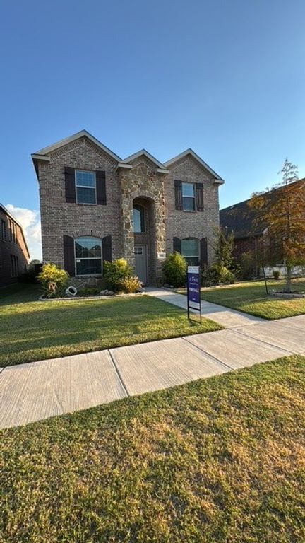 1120 Western Yarrow Avenue, Justin, TX 76247 — exterior