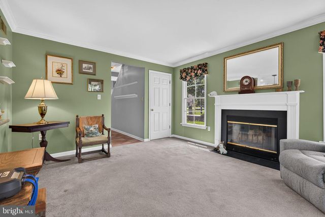 1290 CRESTVIEW DR, Denver, PA 17517