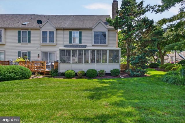 1290 CRESTVIEW DR, Denver, PA 17517