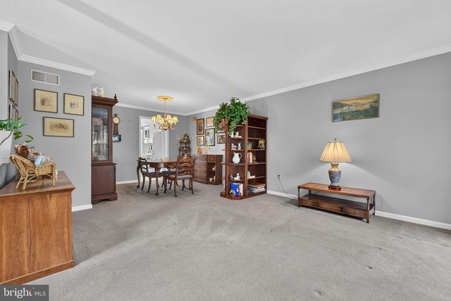 1290 CRESTVIEW DR, Denver, PA 17517