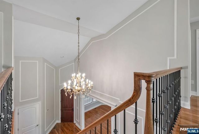 75 Windsor Lane, Ramsey, NJ 07446