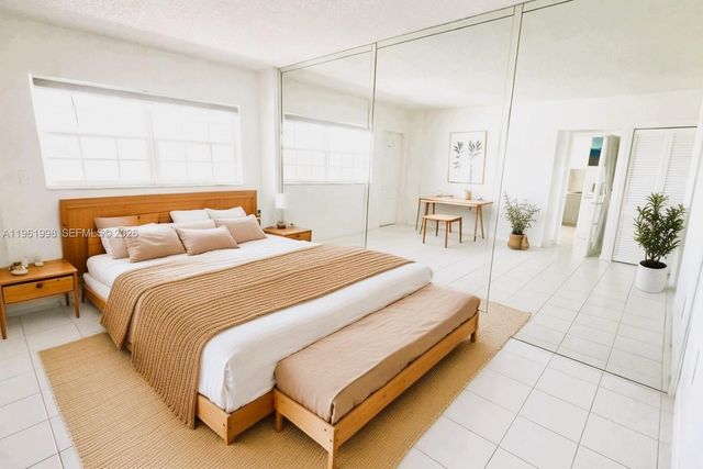 140 NE 28th Ave 607, Pompano Beach, FL 33062