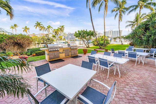 140 NE 28th Ave 607, Pompano Beach, FL 33062