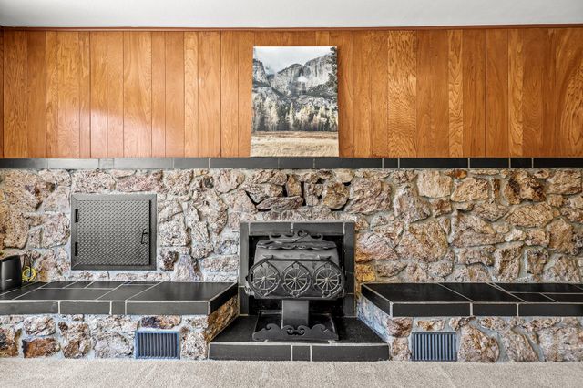 3371 Bardick Road, Anderson, CA 96007