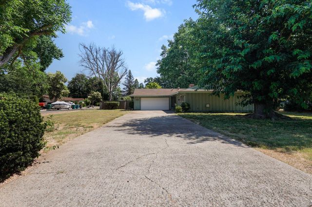 3371 Bardick Road, Anderson, CA 96007