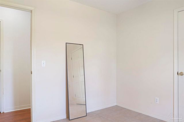 7725 W Jackson St, Pensacola, FL 32506