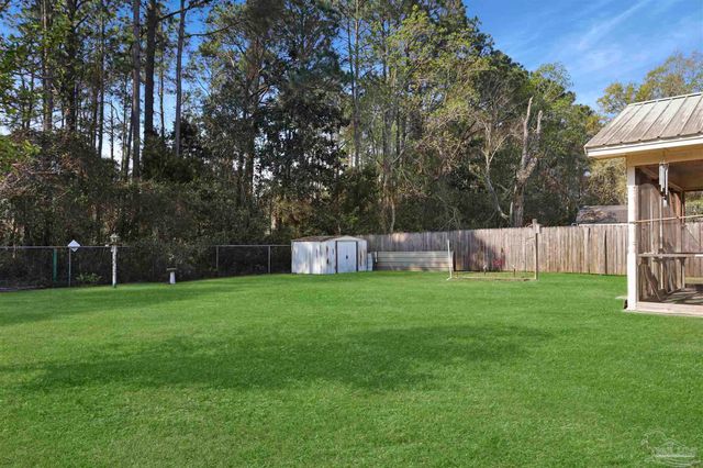 7725 W Jackson St, Pensacola, FL 32506