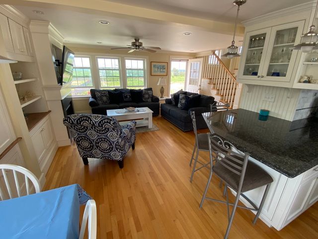21 Hummock Lane, Duxbury, MA 02332