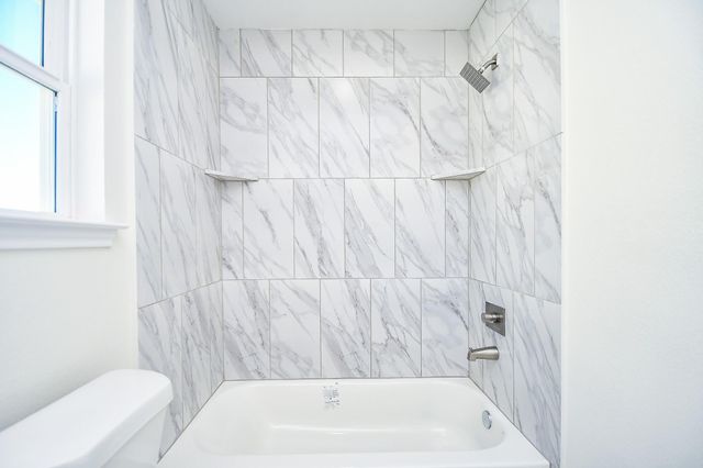 12202 Heather Flower Lane, Houston, TX 77014
