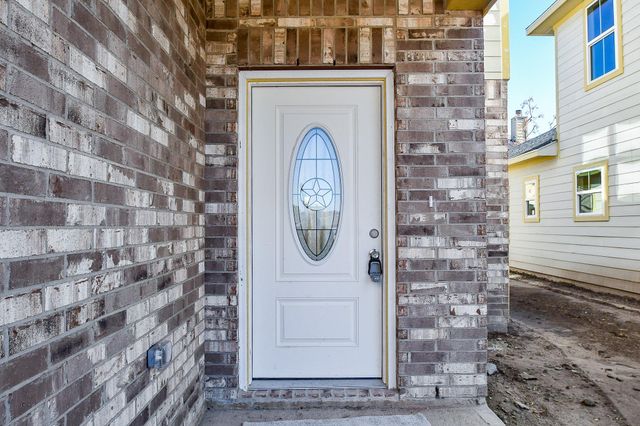 12202 Heather Flower Lane, Houston, TX 77014