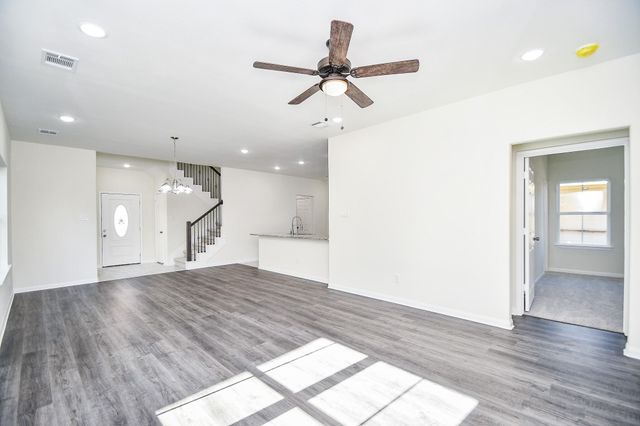 12202 Heather Flower Lane, Houston, TX 77014