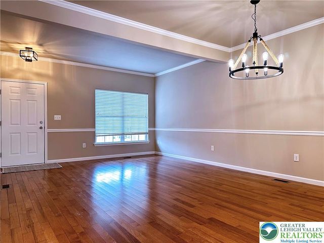 12 Cobblestone Drive, Palmer Twp, PA 18045