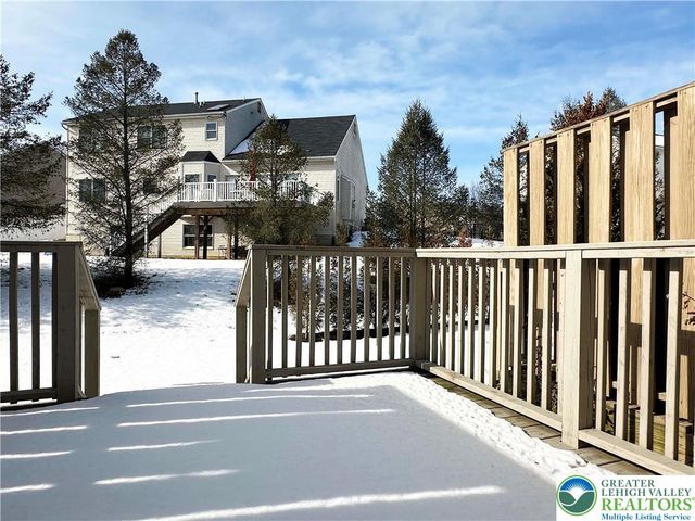 12 Cobblestone Drive, Palmer Twp, PA 18045