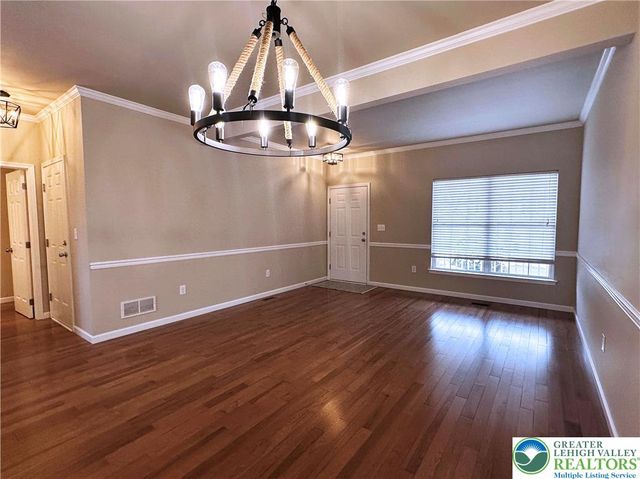 12 Cobblestone Drive, Palmer Twp, PA 18045