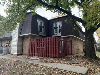 406 Darby Creek Road B, Lexington, KY 40509