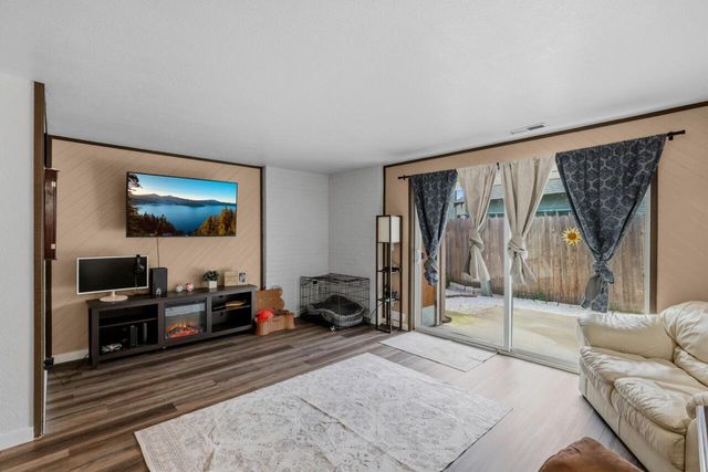 1111 Stevens Street 20, Medford, OR 97504