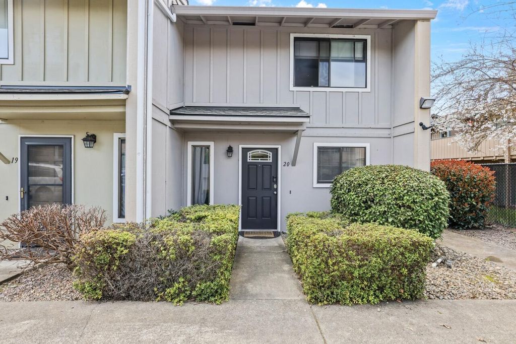 1111 Stevens Street 20, Medford, OR 97504