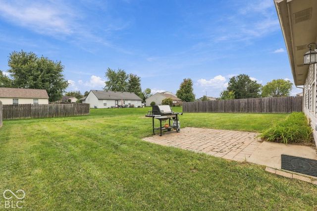 18084 Sanibel Circle, Westfield, IN 46062