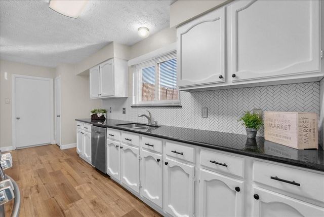 2503 Corral Trail, Friendswood, TX 77546