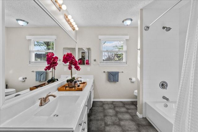 2503 Corral Trail, Friendswood, TX 77546