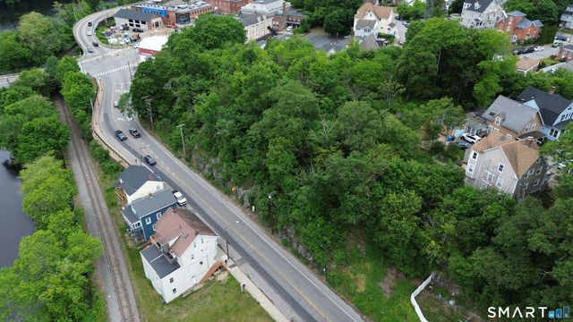 40 North Main Street, Norwich, CT 06360