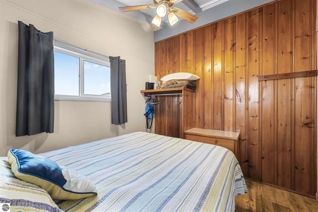 9301 E 50 Road, Cadillac City, MI 49601