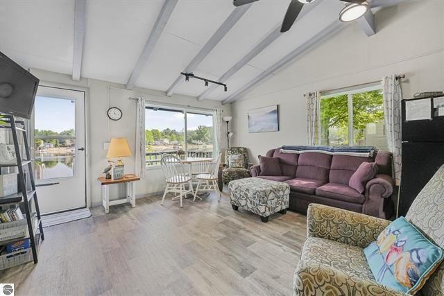 9301 E 50 Road, Cadillac City, MI 49601