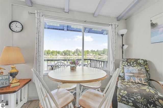 9301 E 50 Road, Cadillac City, MI 49601