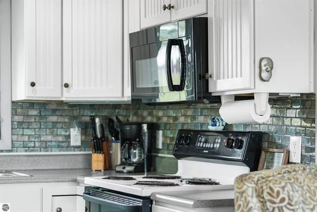 9301 E 50 Road, Cadillac City, MI 49601